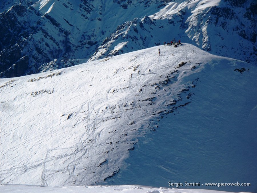 13 Cima Grem affollata vista dal Foppazzi.JPG